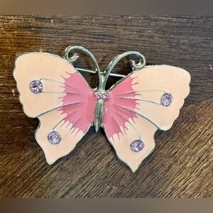 Butterfly pin
